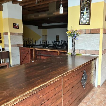 Agriturismo La Rasdora Porto Mantovano Eksteriør billede