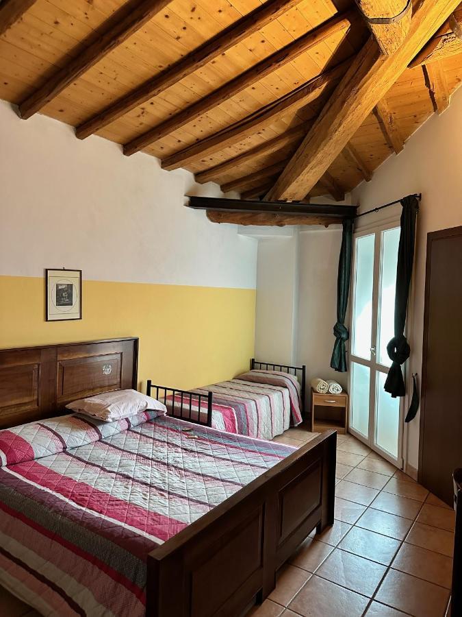 Agriturismo La Rasdora Porto Mantovano Eksteriør billede