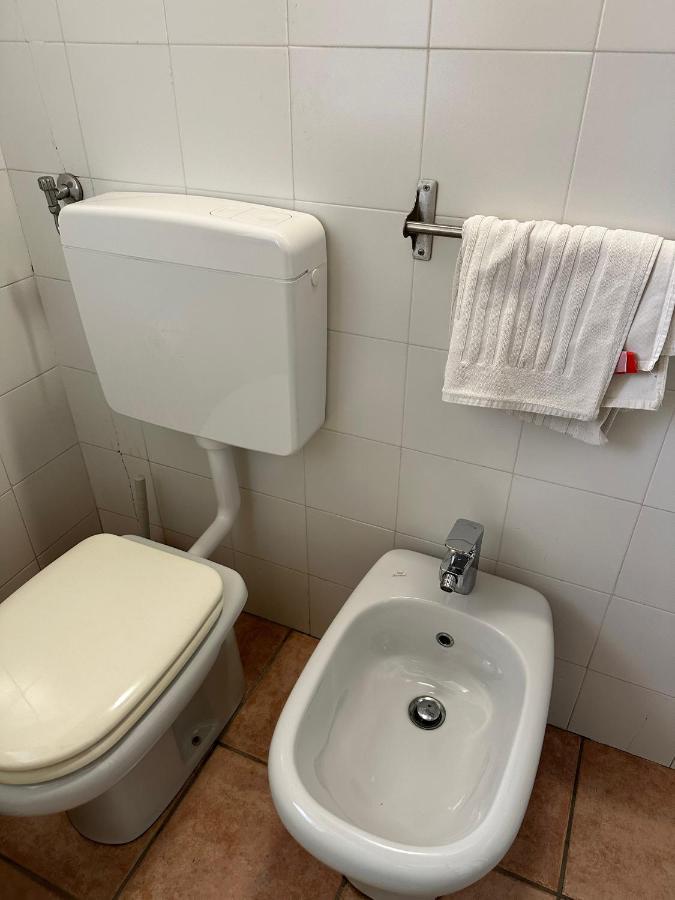 Agriturismo La Rasdora Porto Mantovano Eksteriør billede