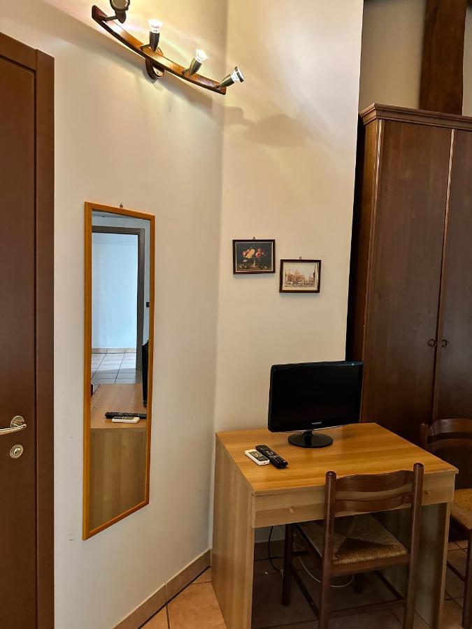 Agriturismo La Rasdora Porto Mantovano Eksteriør billede