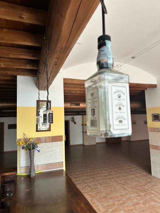 Agriturismo La Rasdora Porto Mantovano Eksteriør billede